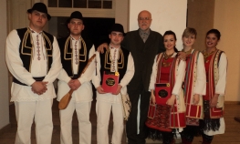 Pored pjesničkih, istaknuti i pjevački talenti
