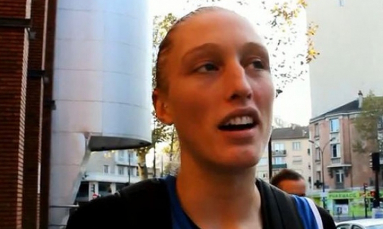 Amerikanka igra za reprezentaciju Srbije