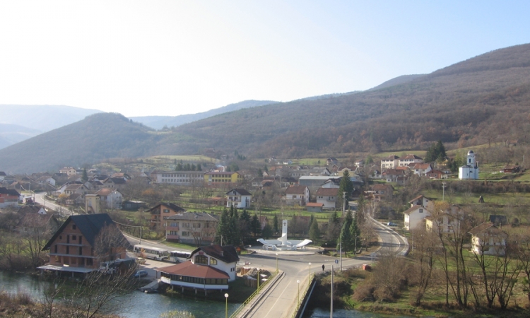 Pretukao djeda i oteo mu 900 KM