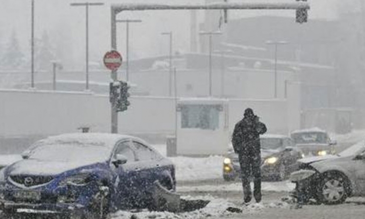 U sudaru dvoje lakše povrijeđeno