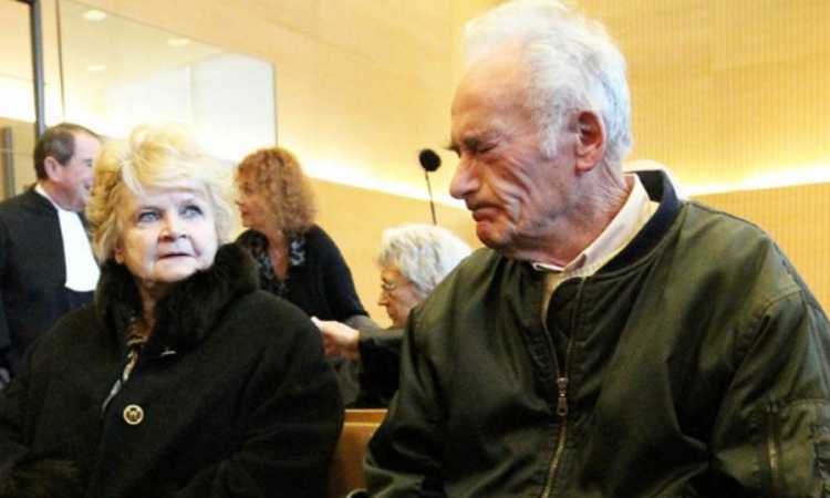 Električar držao u garaži 271 Pikasov rad
