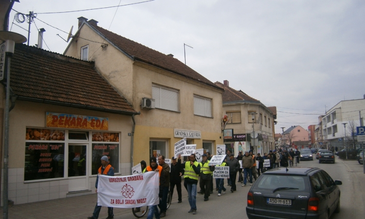Mirna šetnja zbog loše privatizacije