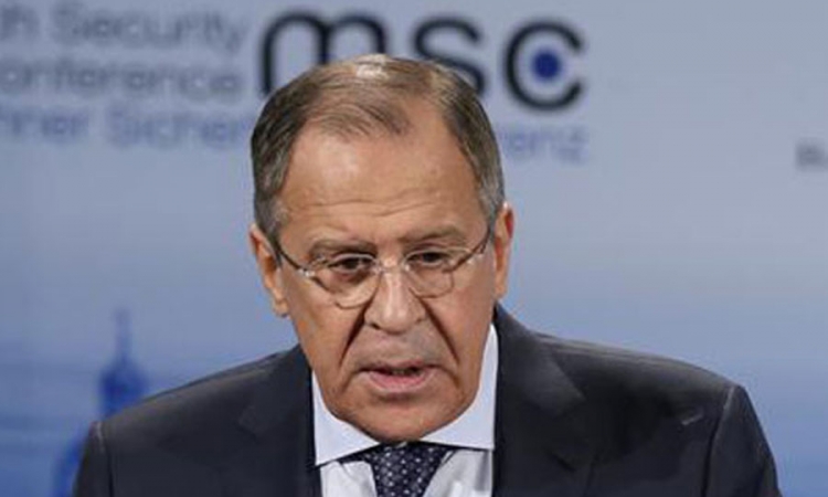 Lavrov: Dosta o Krimu, malo o SRJ i KiM