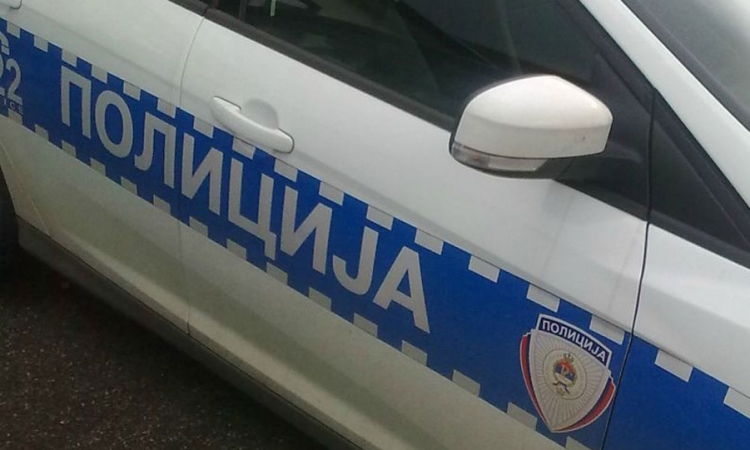 Pretukao oca jer se svađao s majkom