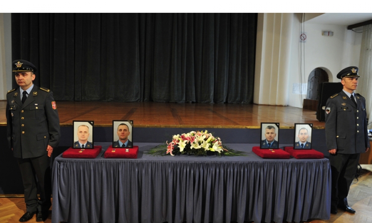 Održane komemoracije u Beogradu i Novom Pazaru