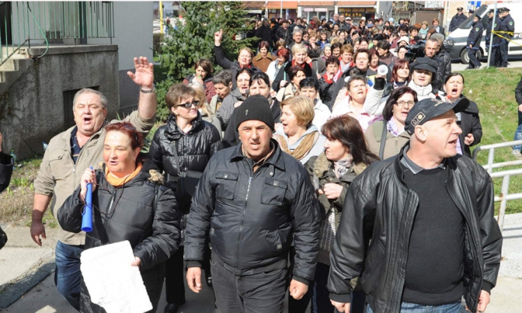 Radnici dali još jednu šansu vlasti