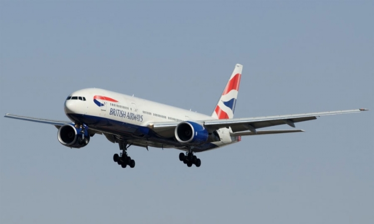 Avion prizemljen zbog smrada iz toaleta
