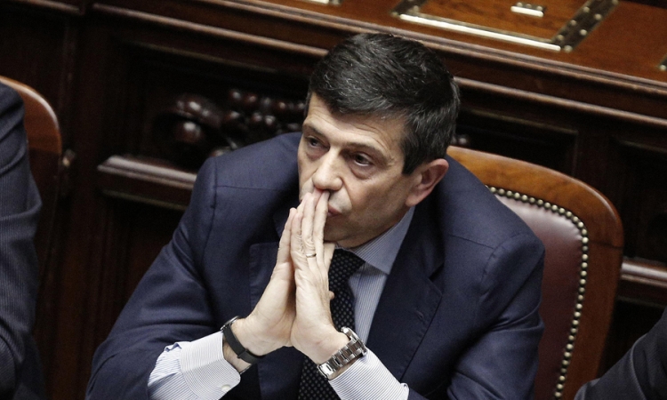 Ostavka ministra zbog tendera i roleksa