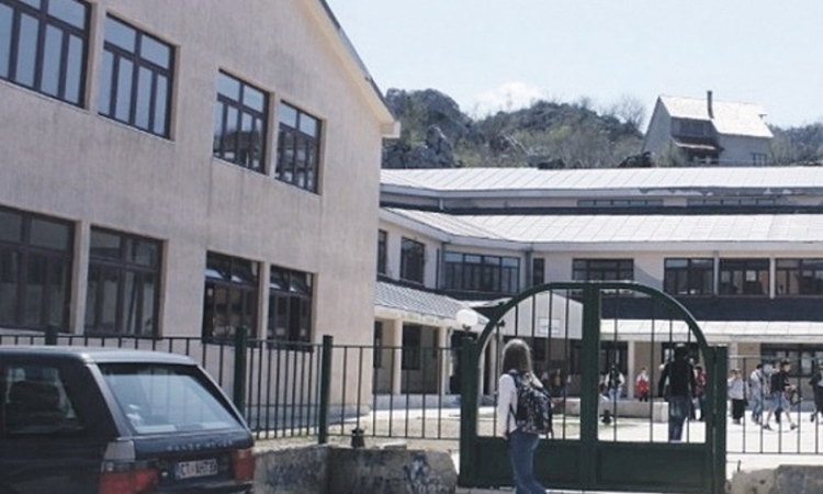 Pokušali oteti djevojčicu na Cetinju