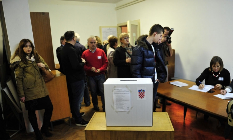 Hrvatska pred parlamentarnim izborima