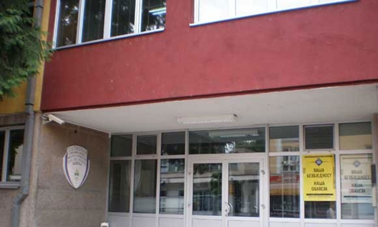 U sudaru povrijeđena dva lica 