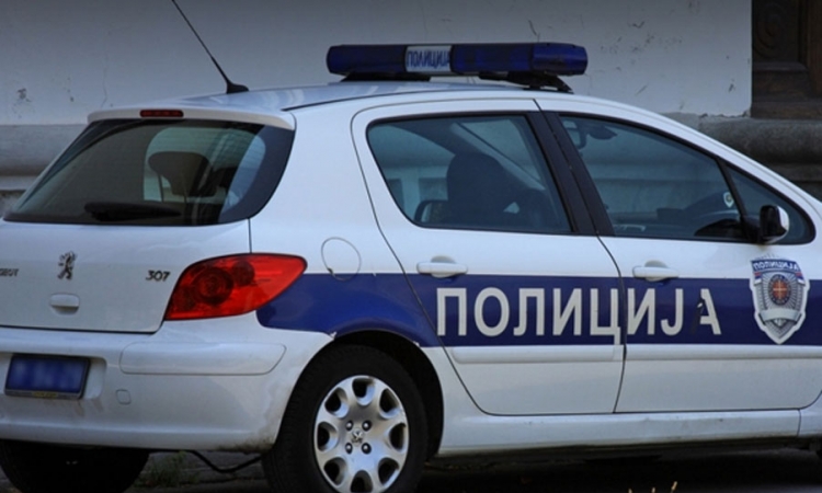 Pretukao suprugu, pa se objesio