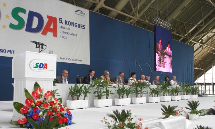 Počela trka za lidera i borba dvije frakcije