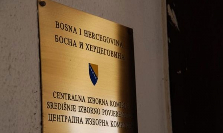 CIK izdao potvrde za preostalih pet kandidata