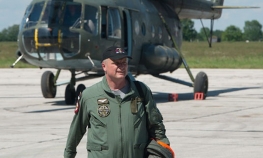 Pilot pitao da li iko vidi pistu