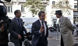 Sarkozi saslušan u sudu u Parizu