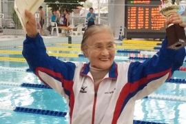 Stogodišnja Japanka preplivala 1,5 kilometar