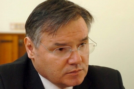 Kozarić: Banke bi trebalo da problem s "francima" riješe s klijentima