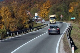 Mjestimično vlažni kolovozi