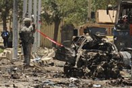 Tri civila poginula u napadu automobila bombe