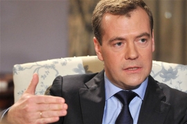 Medvedev: Pad ruske privrede niži od prognoziranog