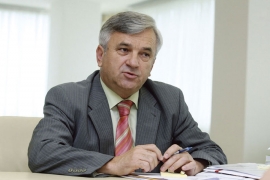 Čubrilović: Stručnjaci da nastave karijeru kod kuće