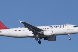 Avion se vratio u Istanbul zbog dojave o bombi