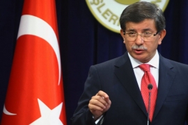 Davutoglu osudio "rasizam" Evrope