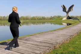 Kolinda Grabar-Kitarović posjetila Spomen područje Jasenovac