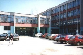 Učenica bacila suzavac na profesoricu?
