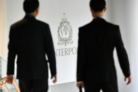 Kinezi objavili potjernicu za 100 visokih fukcionera
