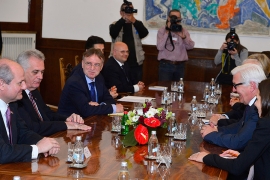 Nikolić: Nisam optimista posle susreta sa Štajnmajerom