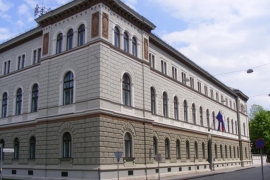 Pošiljka sa sumnjivim prahom u Vladi Slovenije