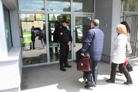 Mladići iz BiH fotografisali se sa zastavom IS