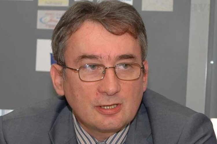 Bosić čestitao Dan policije Republike Srpske 