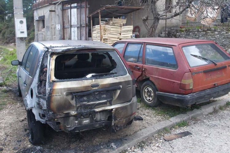 Izgorio automobil medicinske sestre