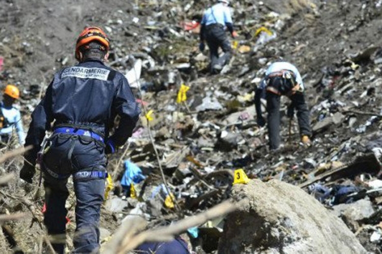 Nastavlja se pretraga mjesta avionske nesreće