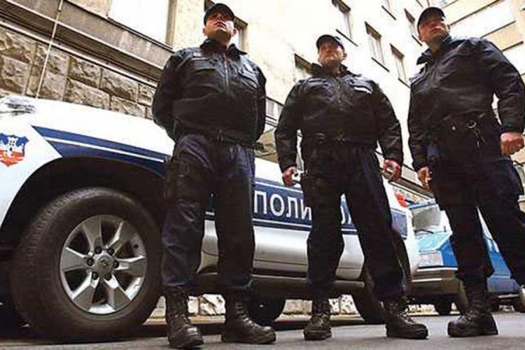 Uhapšena osmočlana kriminalna grupa