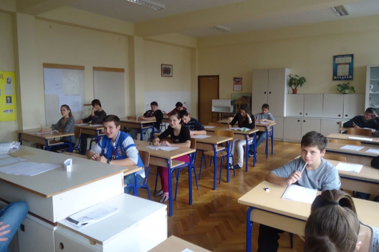 Pripremaju teren za uvođenje male mature