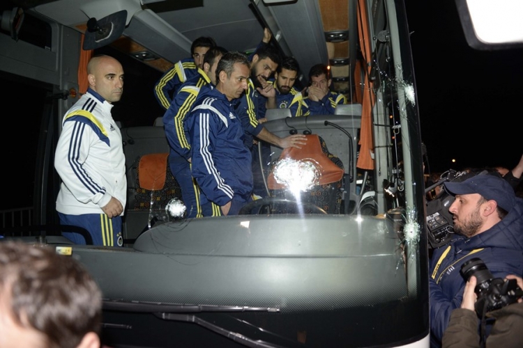 Fenerbahče traži suspenziju lige