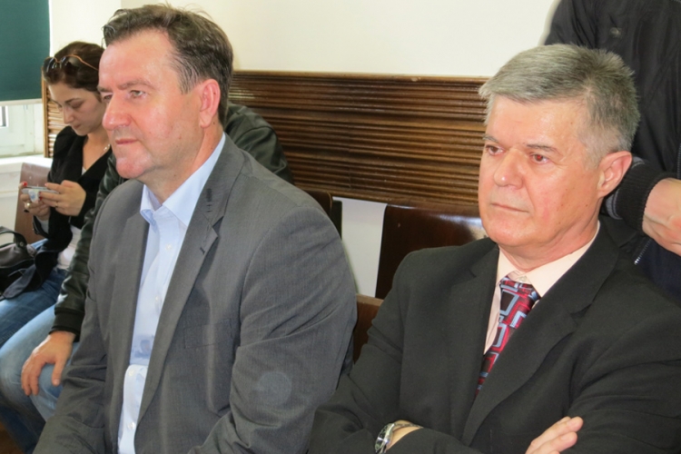 Osuđeni na kazne zatvora zbog zloupotrebe položaja