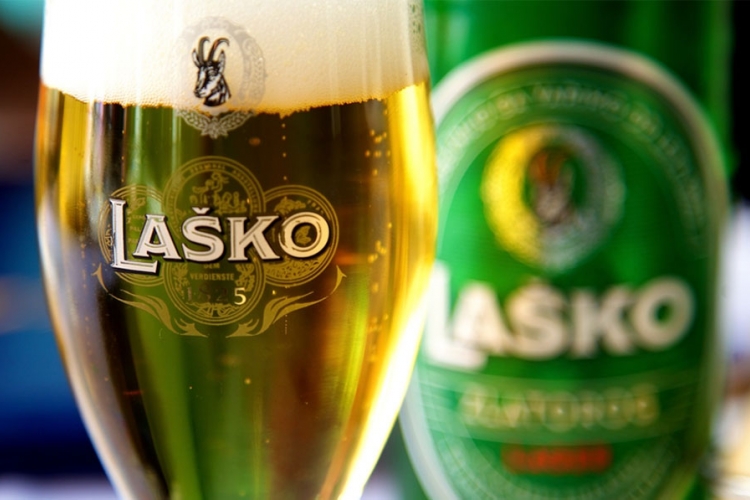 "Hajneken" kupuje "Pivaru laško"
