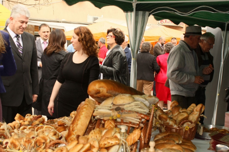"Gastro susreti" u Modriči privukli posjetioce 