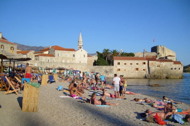 Prihod od turizma 733,2 miliona evra