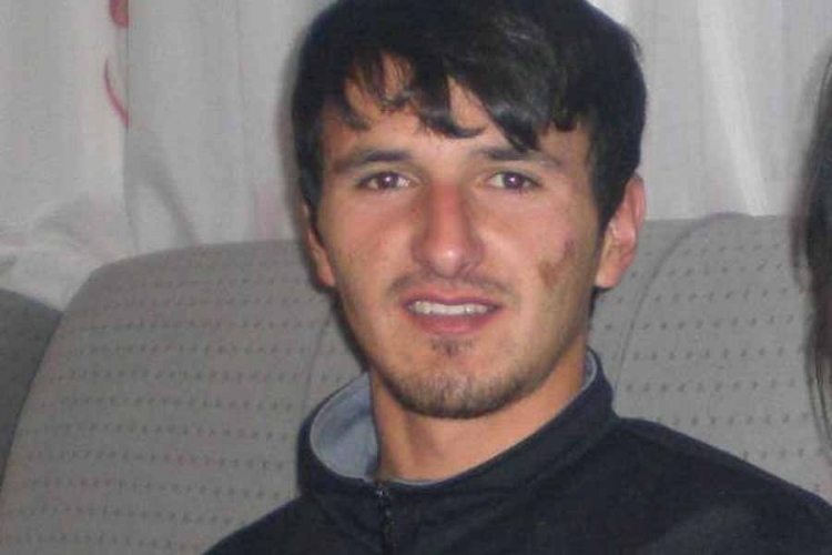 Bacio se pod voz nakon proslave rođendana