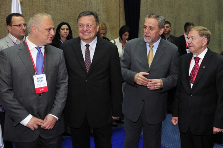 Bandić: Beograd kao mlada pred udaju