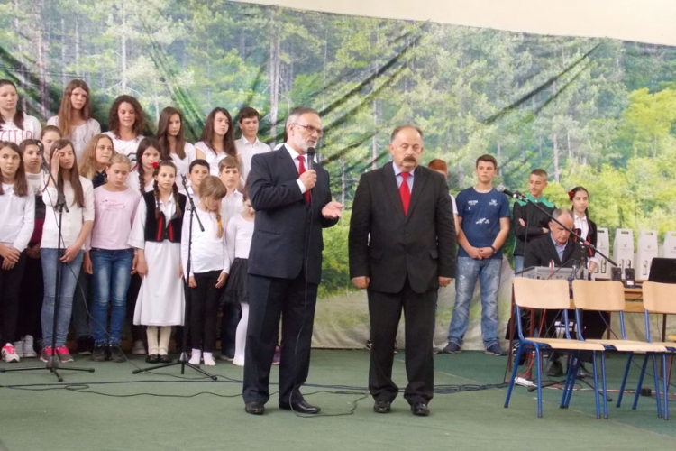 Uloženo 390.000 KM za obnovu škole u Staroj Dubravi
