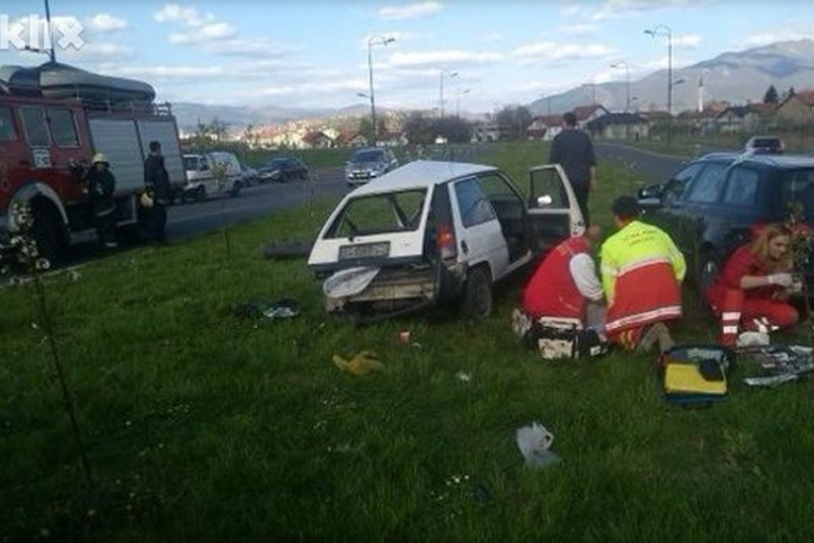 U saobraćajnoj nesreći poginula jedna osoba