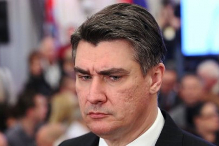Sukobi u državnom vrhu Hrvatske :Milanović kritikovao Grabar Kitarović u Јasenovcu