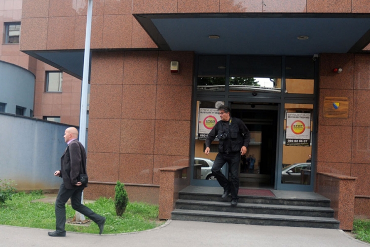 Rast indirektnih prihoda, smanjen povrat PDV-a